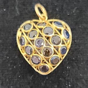 18k Gold & Sapphire Charm Pendant